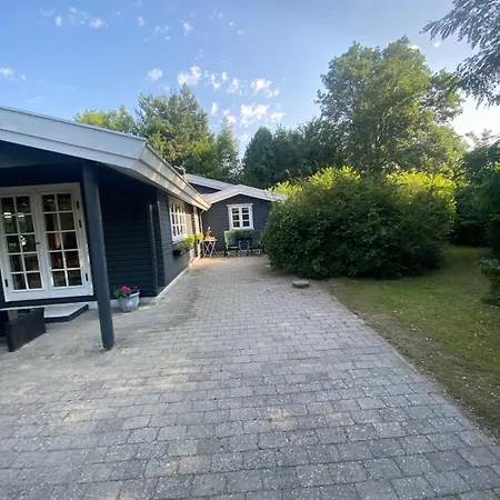 & Forrest House, Liseleje הונדסטד