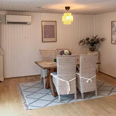 & Forrest House, Liseleje בית נופש