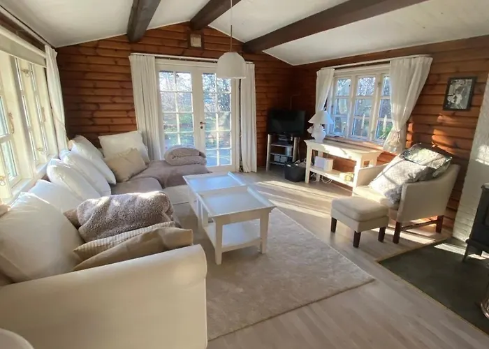 & Forrest House, Liseleje *